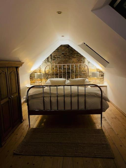 Historic Cottage In The Heart Of Old Aberdeen. エクステリア 写真